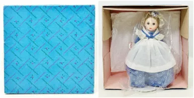 1982 Madame Alexander 8" Doll Little Women Betsy Ross No. 431 Original Box