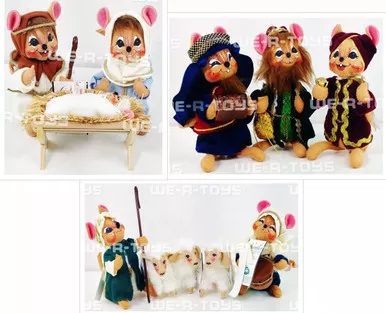 Annalee Mobilitee Dolls 11 Piece Mouse Manger Scene With Sheep Wired Dolls MINT