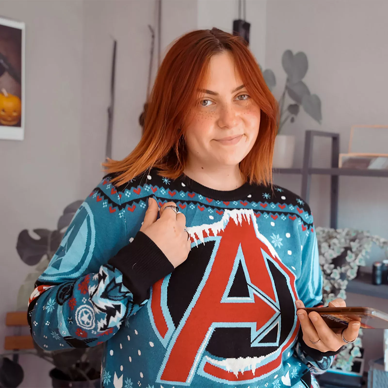 Avengers - Frost Logo Knitted Sweater