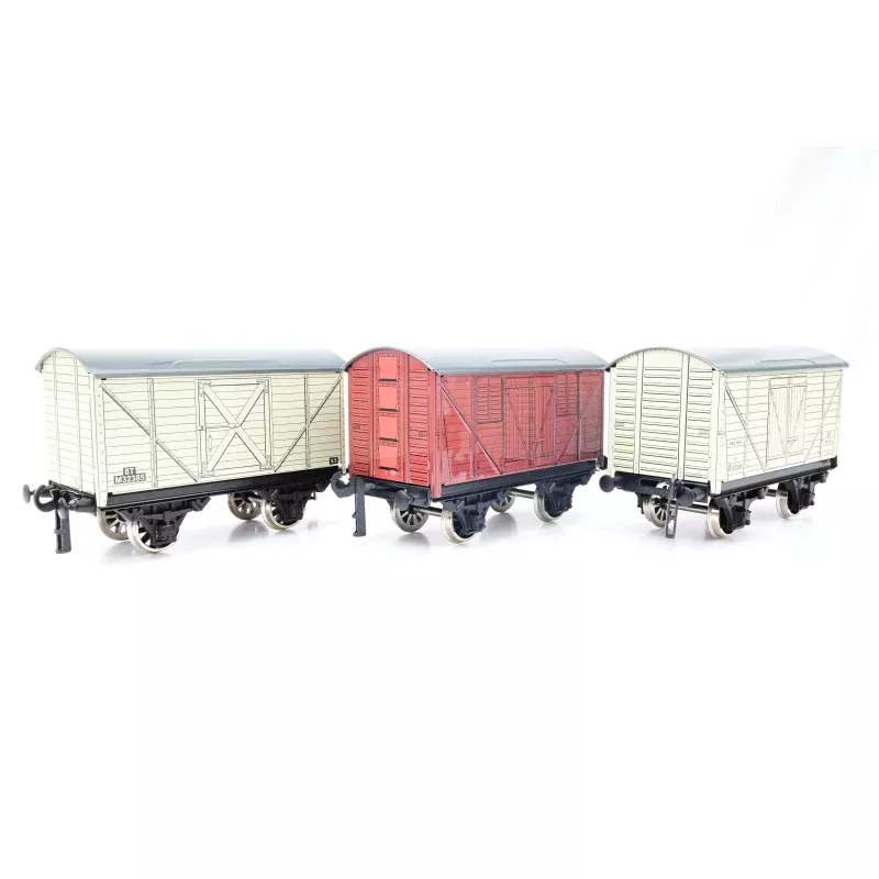 Bassett Lowke Course Scale O Gauge Rake of 3 Vans - Unboxed