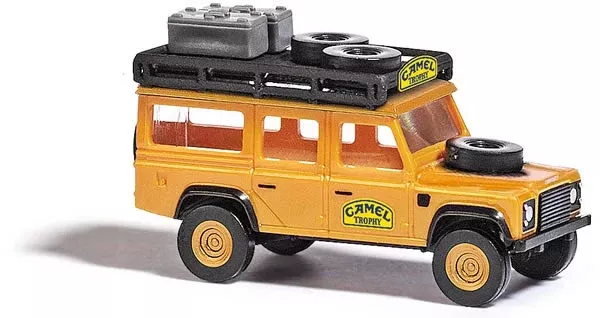 Busch 8382 N Scale Land Rover - Assembled -- Camel Trophy