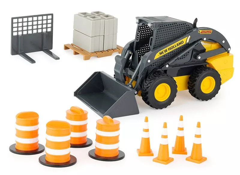 Ertl 47351 1/16 Scale New Holland L225 Skid Steer Loader Playset