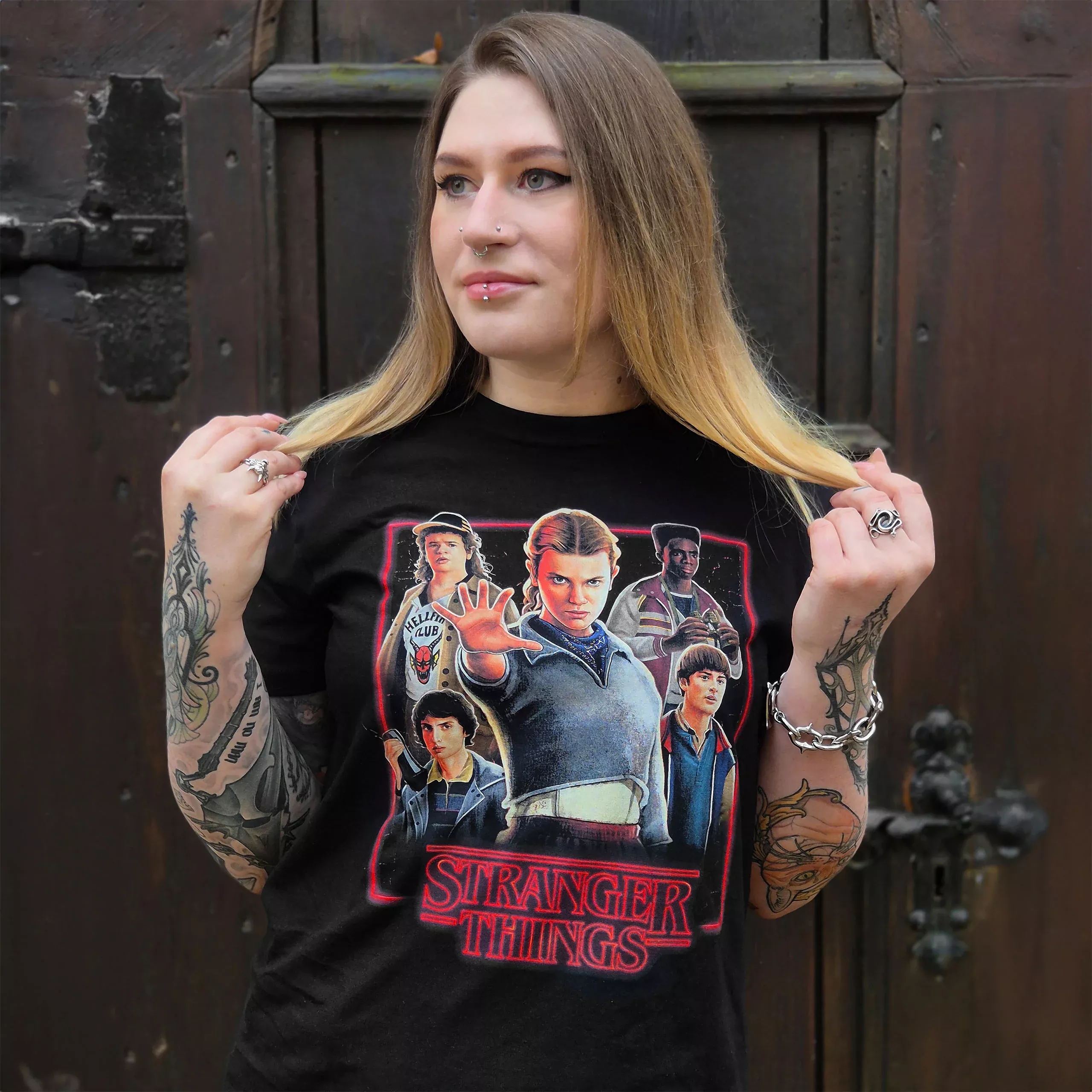Final Season Characters T-Shirt - Stranger Things