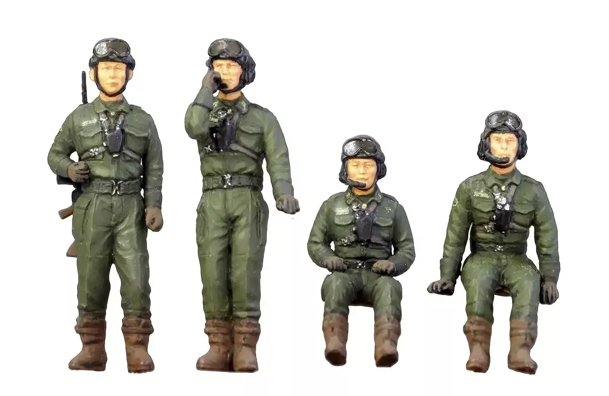 FINE MOLDS 1/35 Jgsdf Tank Crew Set 1965-1990 Plastic Model
