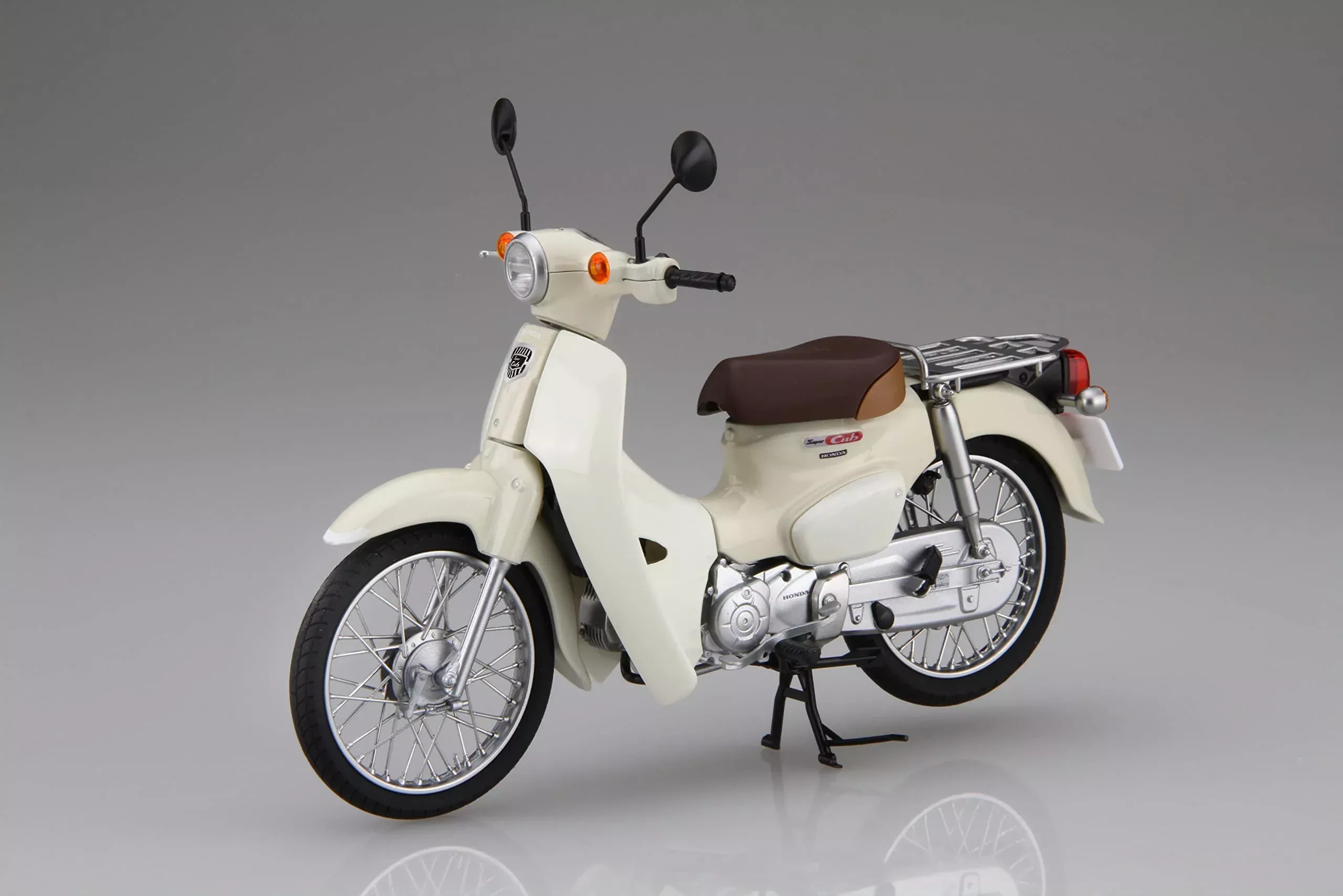 FUJIMI 1/12 Next Series Honda Super Cub 110 Virgin Beige Plastic Model
