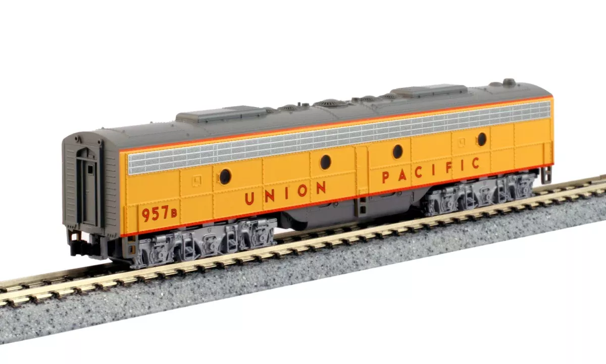 KATO 176-5356DCC N Scale EMD E8B Union Pacific UP 947B with DCC