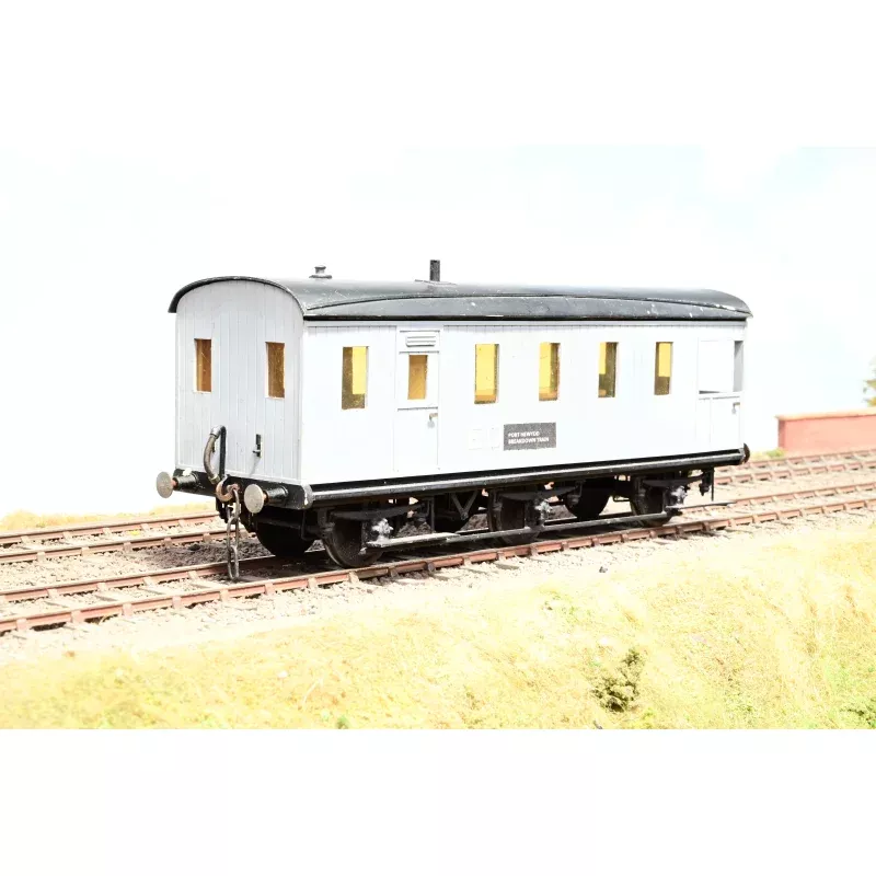 Kit Built O Gauge Port Newydd Breakdown Train 3 Axle Van No.29788