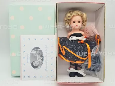 Madame Alexander Halloween Doll No. 31465 NEW