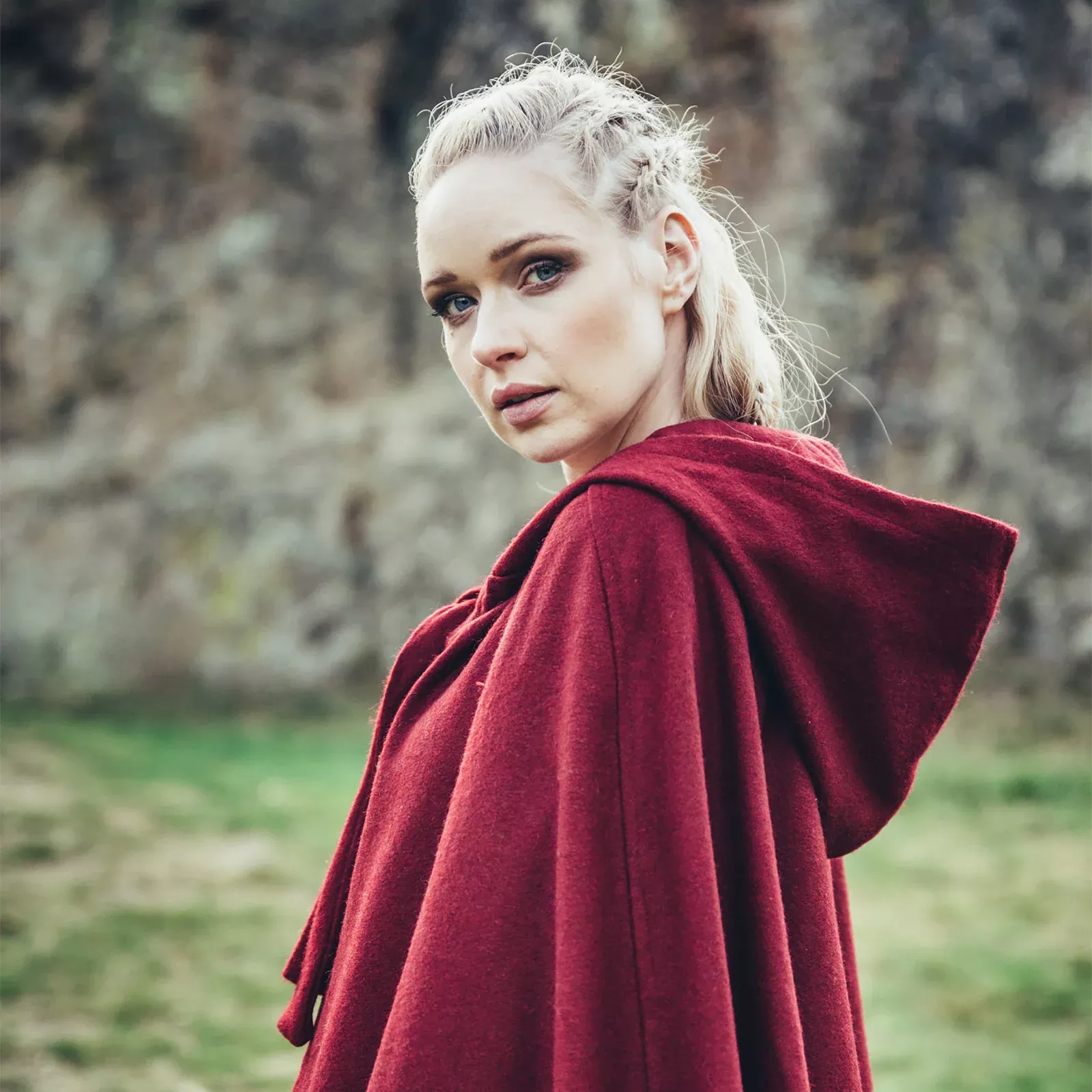 Medieval Cloak Elinor Red