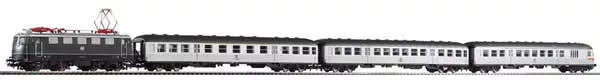 Piko 58213 HO Scale 1/87 ~S-Bahn Set BR 141 Electric & 3 Silver Coin Cars DB IV