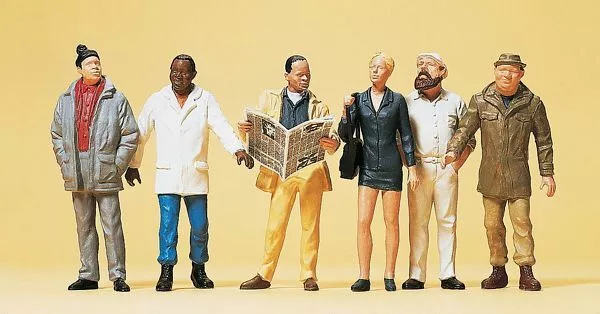 Preiser 45156 G Scale Pedestrians -- City Passers-By